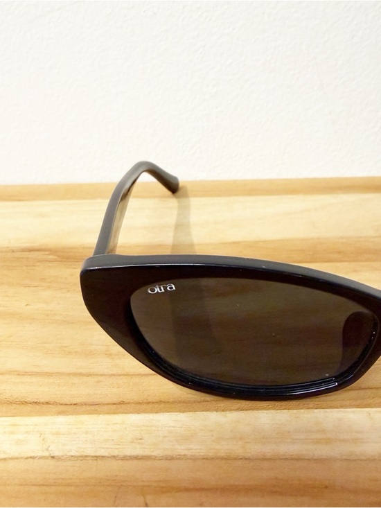 OTRA Shona Cat Eye Sunglasses in Black - Picture 7 of 8